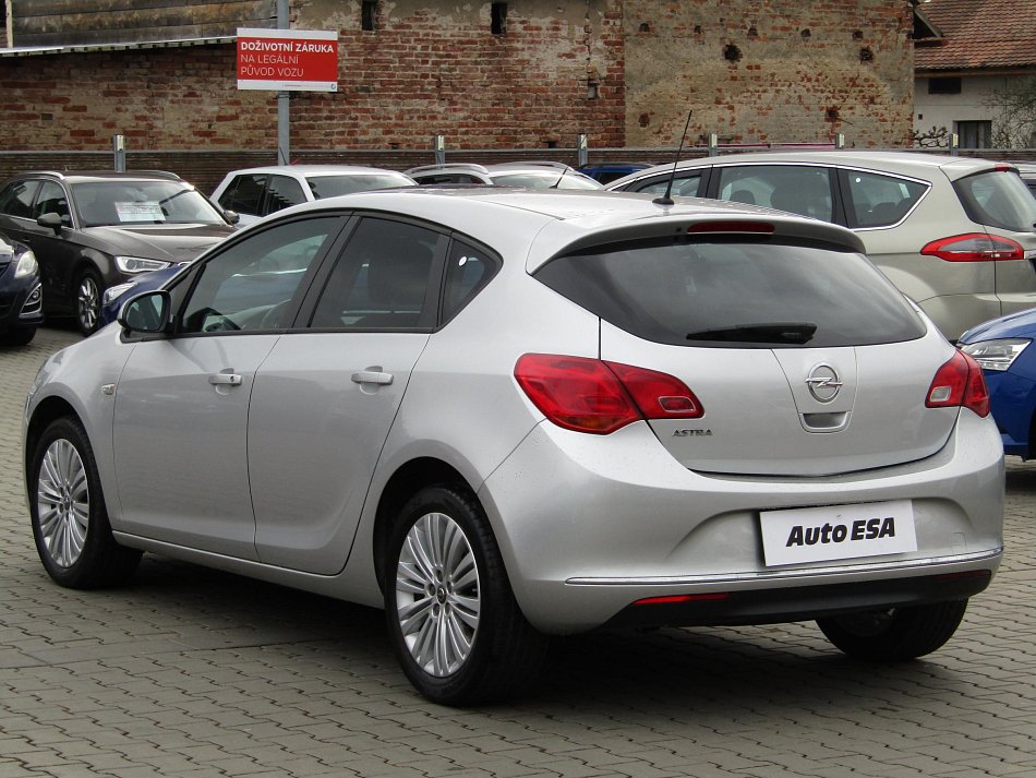 Opel Astra 1.6 16V 