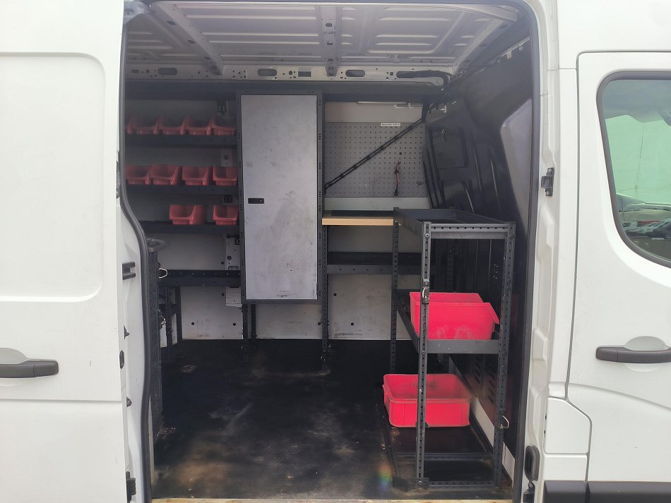 Renault Master 2.3dCi  L2H2 DÍLNA