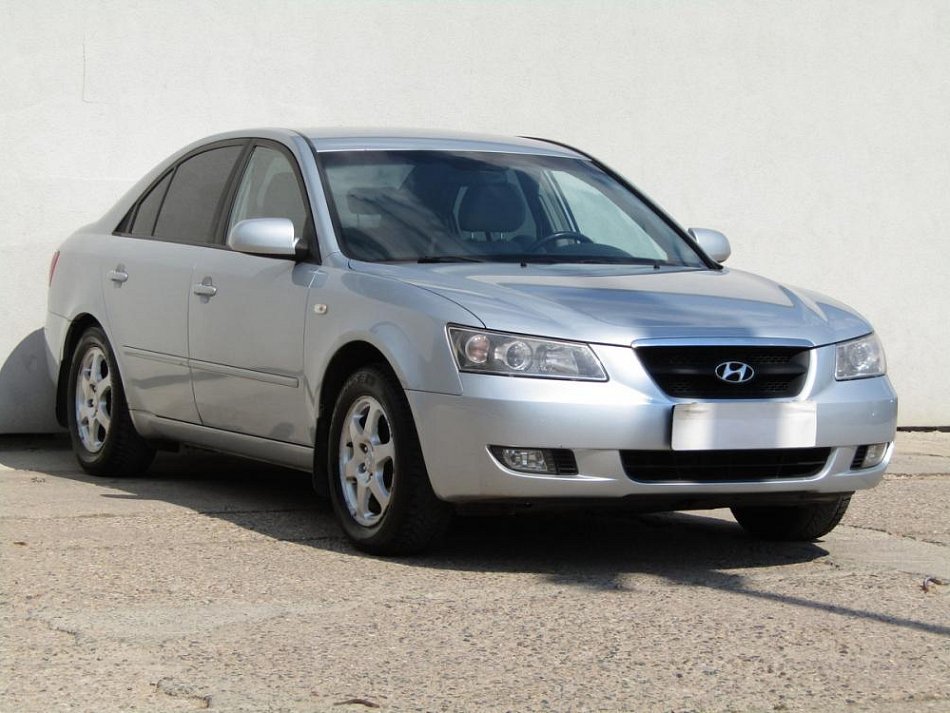 Hyundai Sonata 2.0 i 