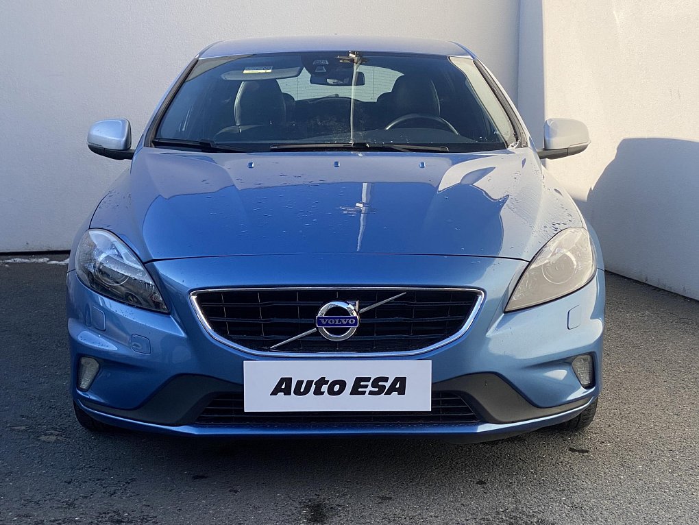Volvo V40 2.0 D2 R-design