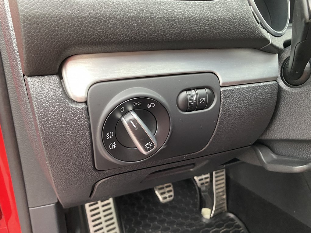Volkswagen Golf 2.0TSi Adidas Edition