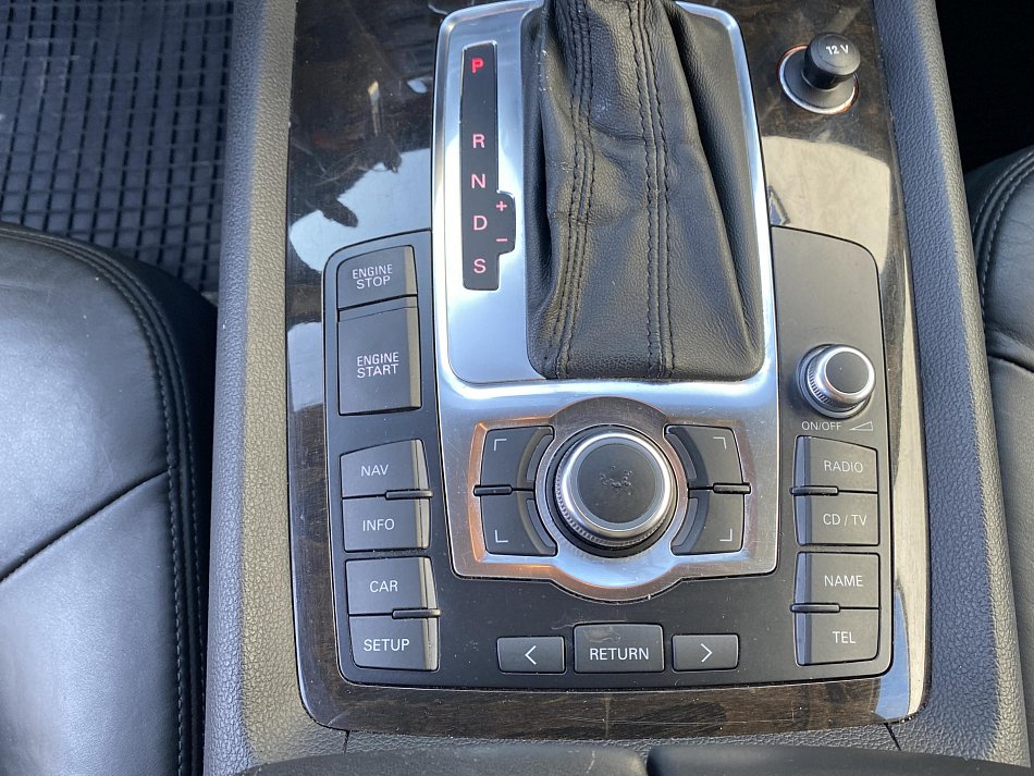 Audi Q7 4.2 FSi  quattro