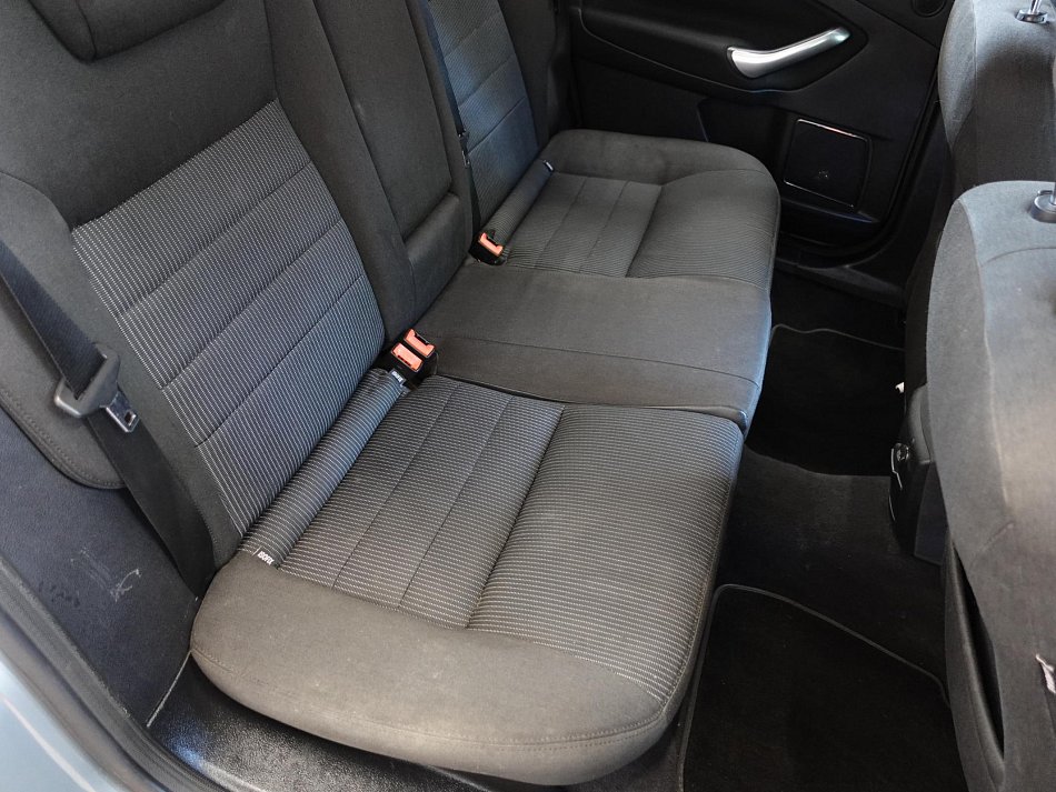 Ford Mondeo 2.0 TDCi 