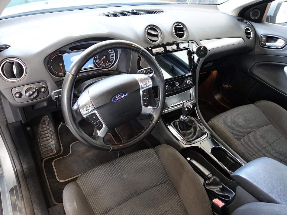 Ford Mondeo 2.0 TDCi 