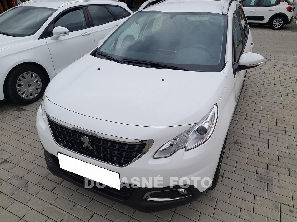 Peugeot 2008 1.2PT 