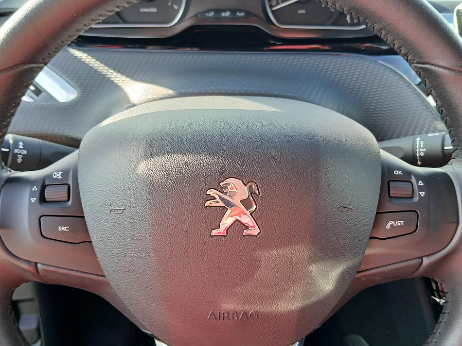 Peugeot 2008 1.2PT 
