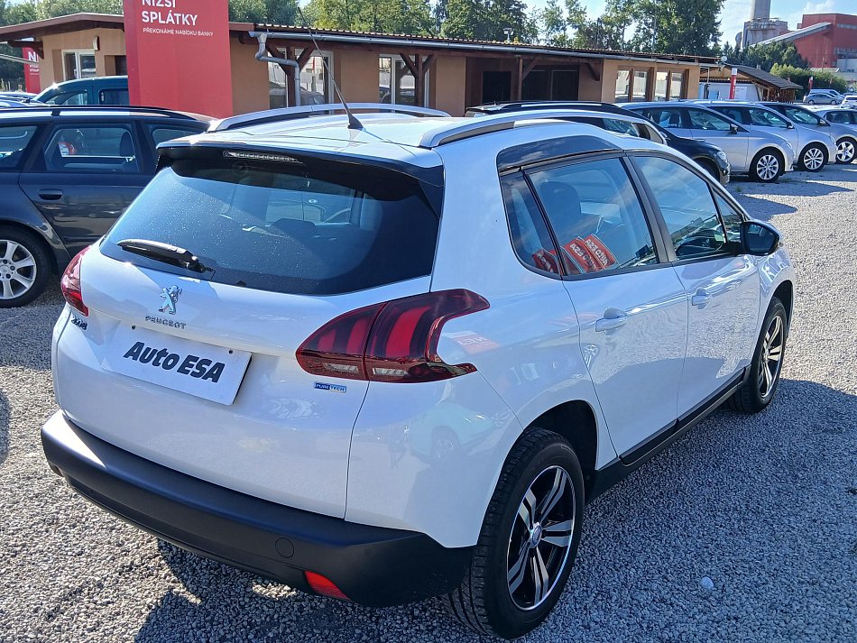 Peugeot 2008 1.2PT 