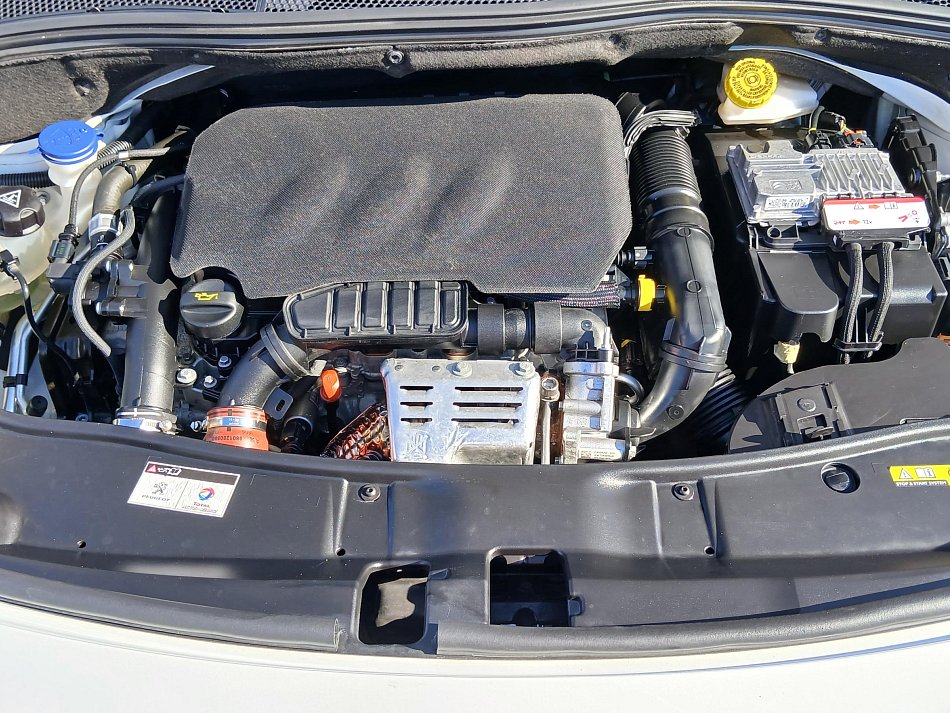 Peugeot 2008 1.2PT 