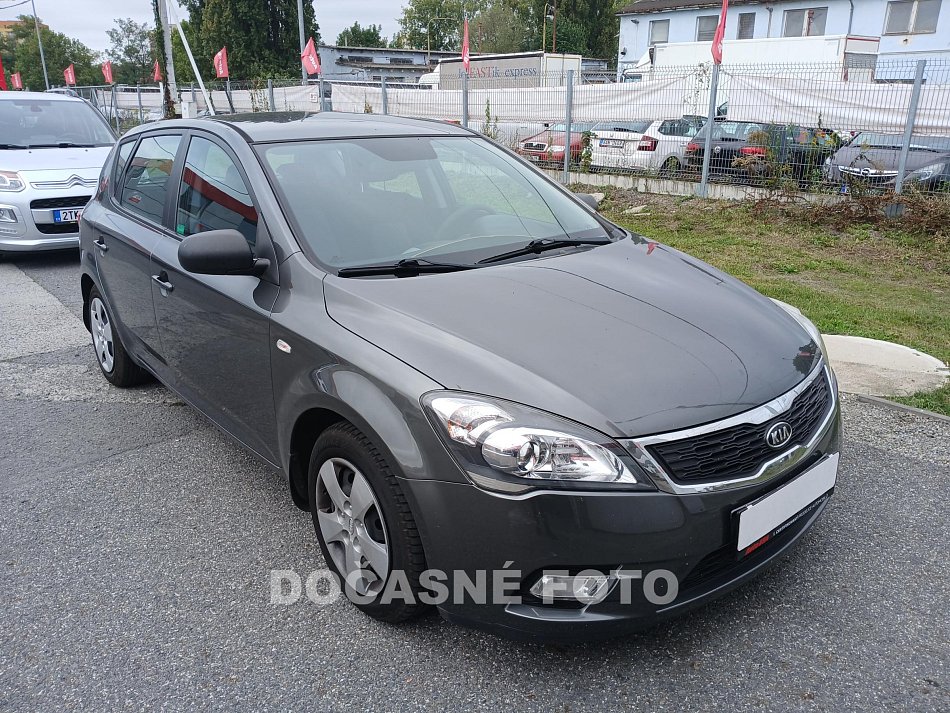 Kia Ceed 1.4i 