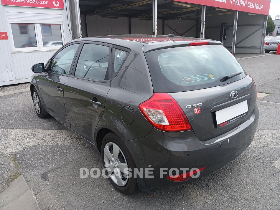 Kia Ceed 1.4i 