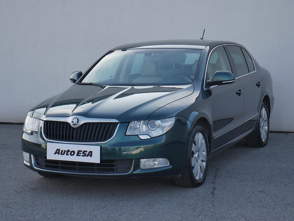 Škoda Superb II 2.0TDi Elegance 4x4