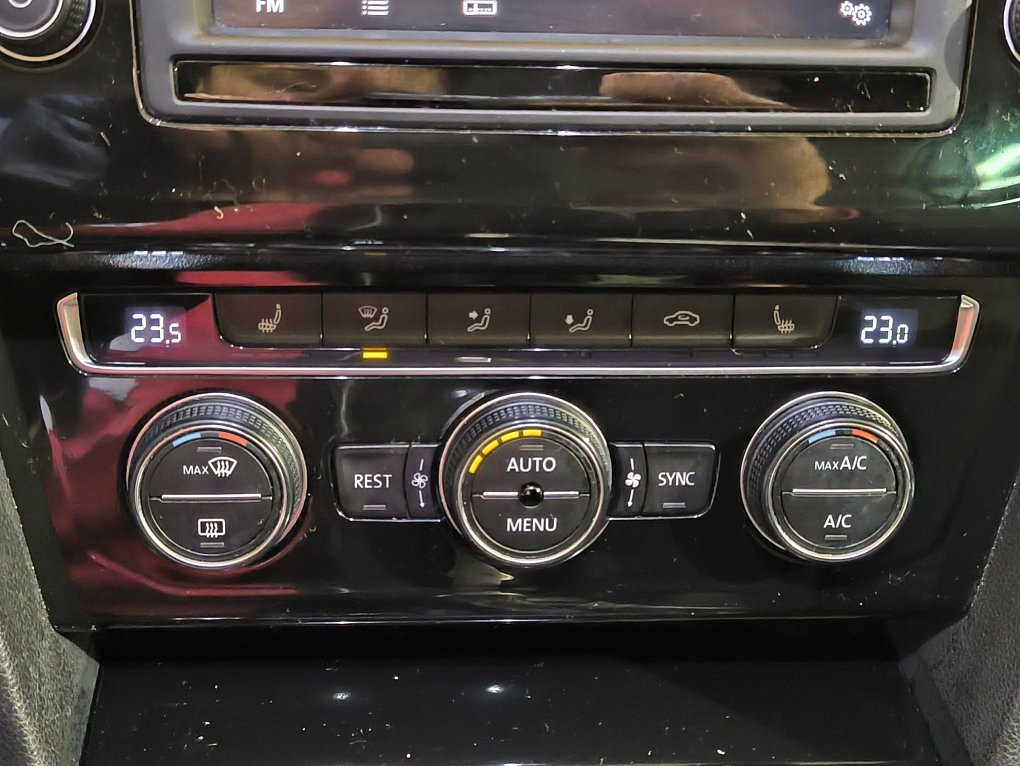 Volkswagen Passat 2.0 TDi Highline