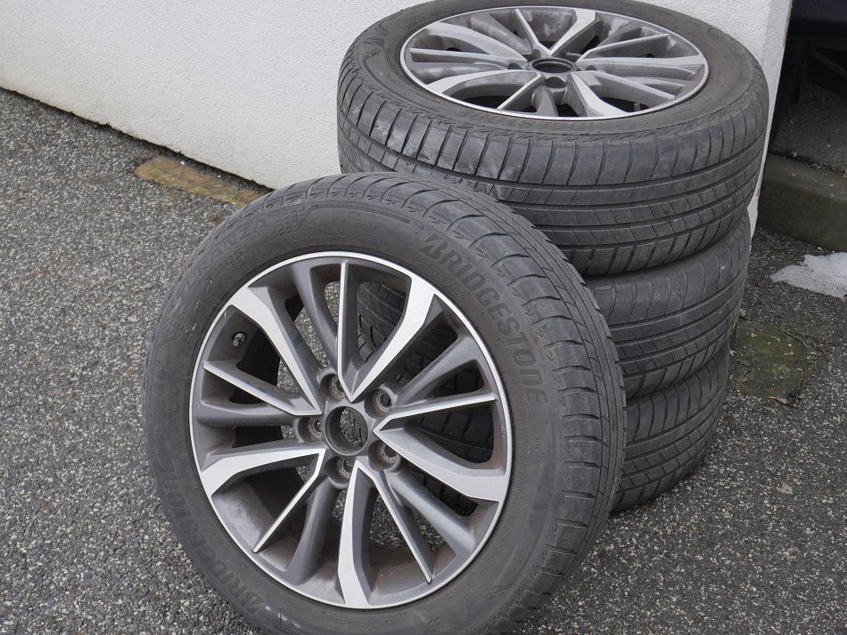 Toyota Avensis 2.0 D-4D 