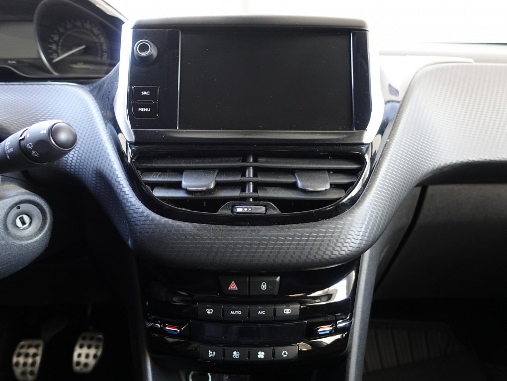 Peugeot 208 1.2PT GT Line