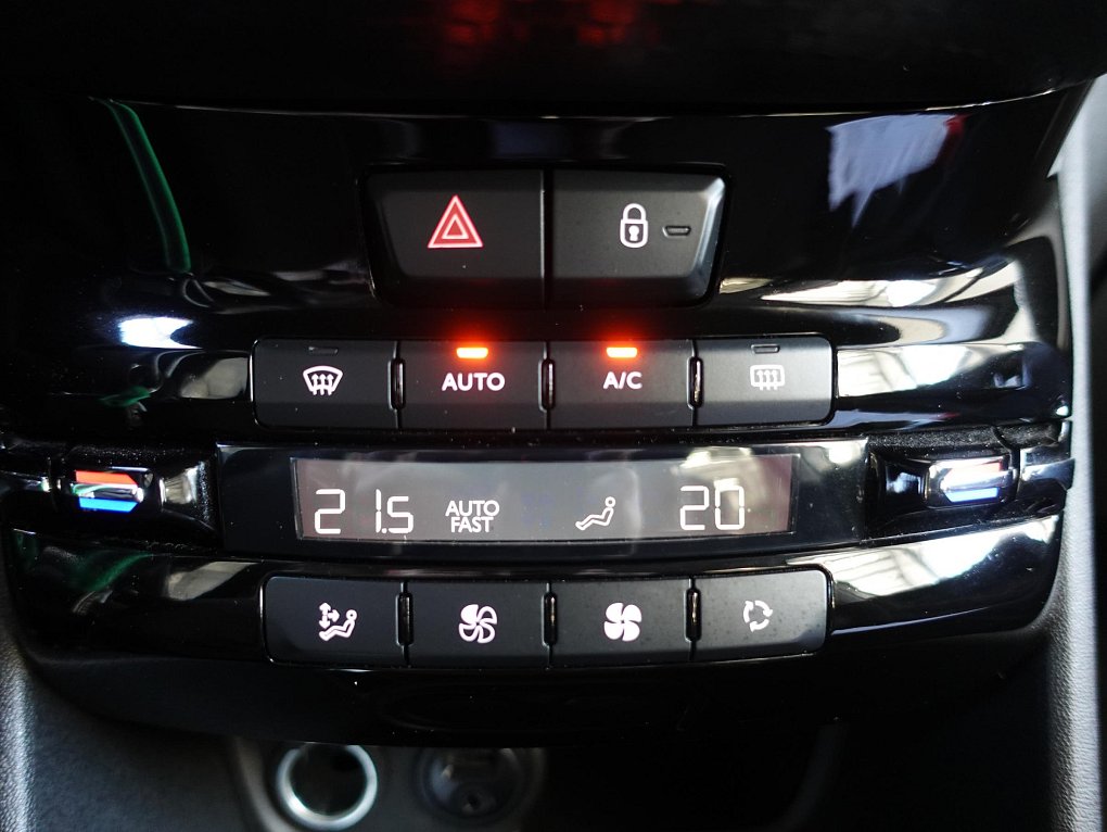 Peugeot 208 1.2PT GT Line