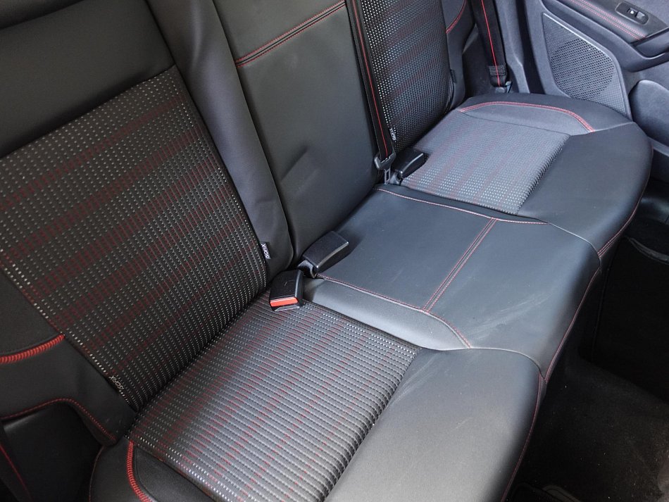 Peugeot 208 1.2PT GT Line