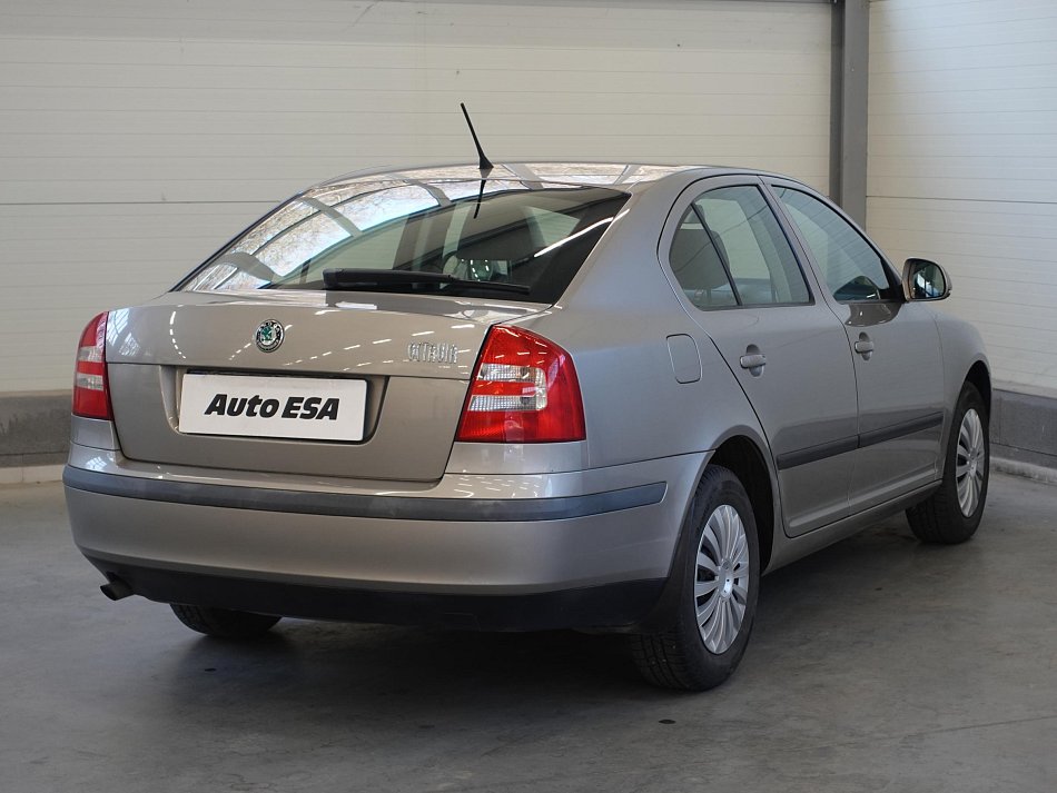 Škoda Octavia II 1.6i 
