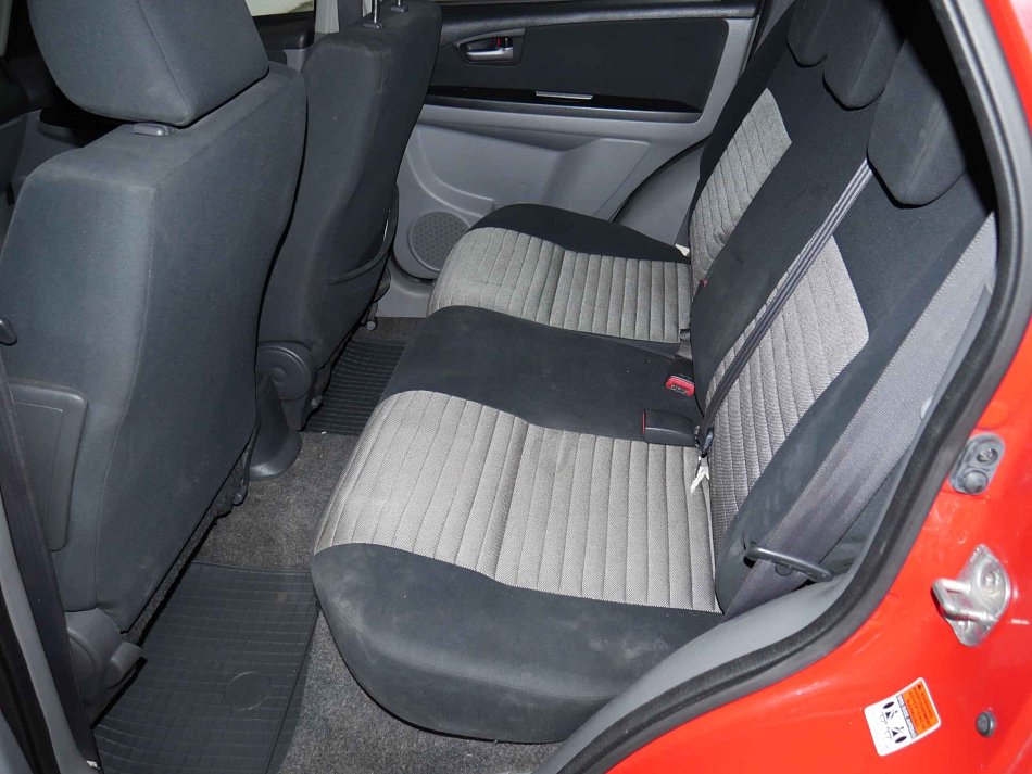 Suzuki SX4 1.6i  4x4