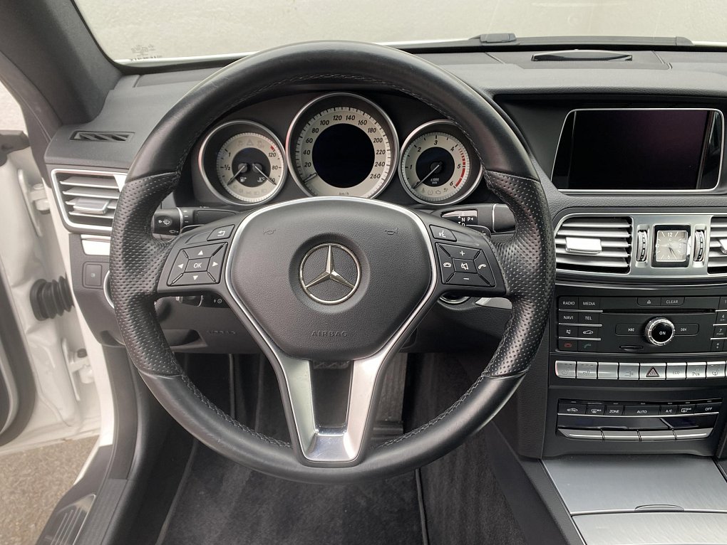 Mercedes-Benz Třída E 3.0 BlueTec  350d