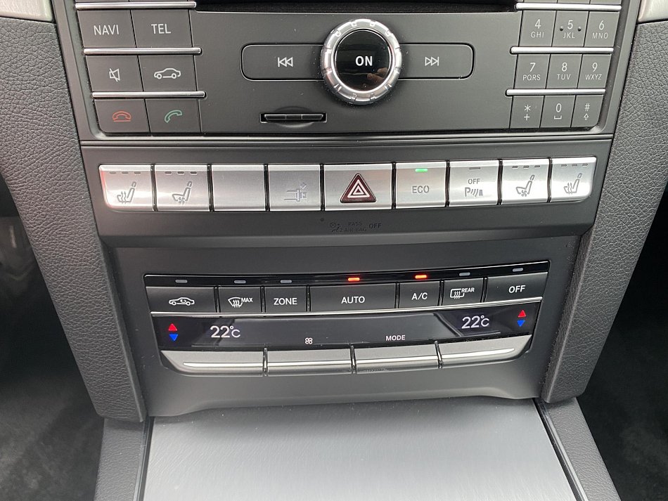 Mercedes-Benz Třída E 3.0 BlueTec  350d