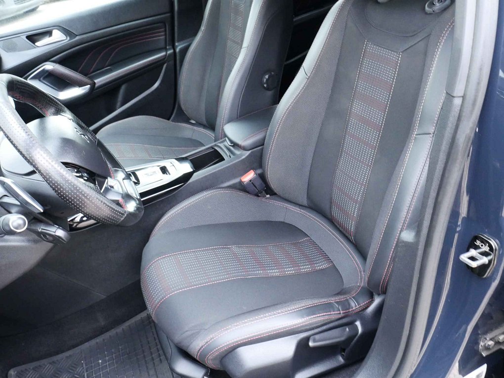 Peugeot 308 1.5 HDi 