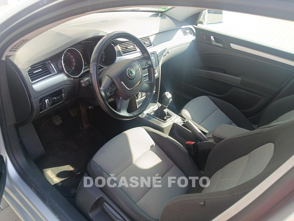 Škoda Superb II 2.0tdi 