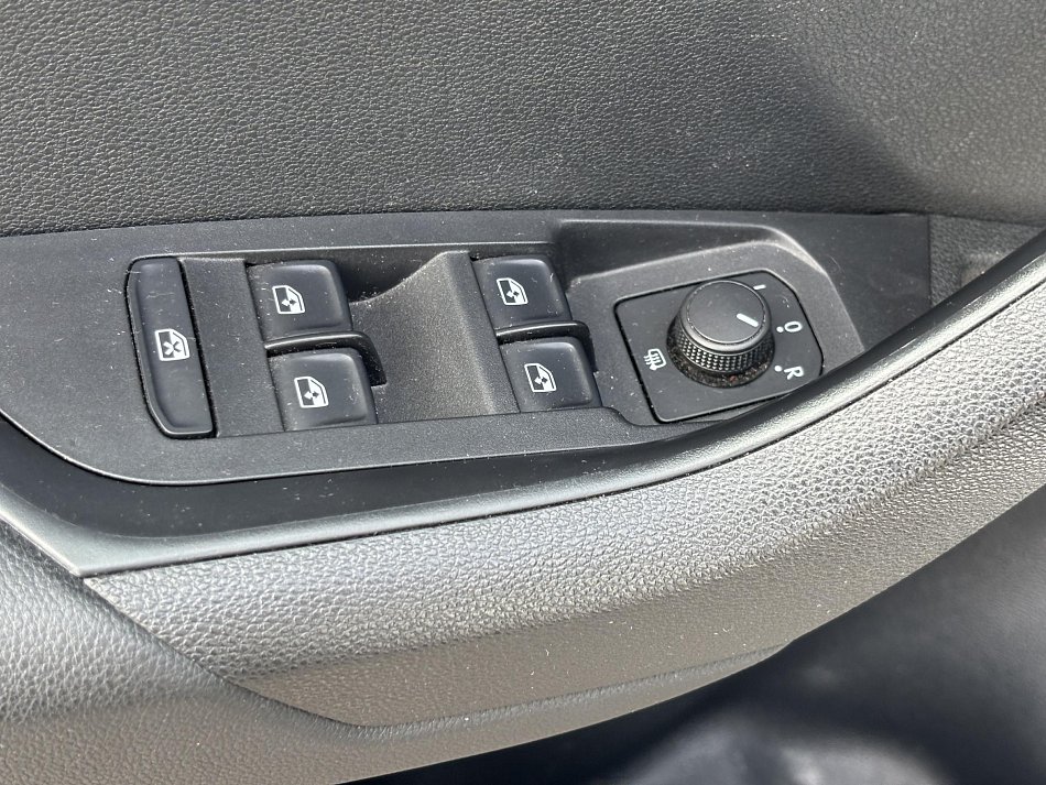 Škoda Karoq 2.0 TDi Ambition 4x4