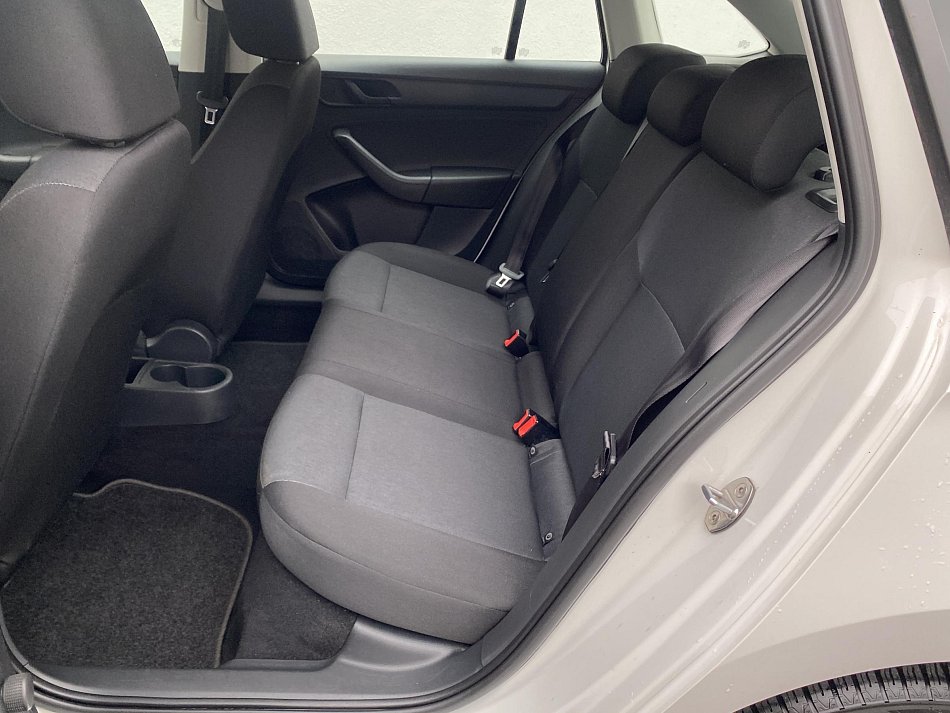 Škoda Rapid 1.2 i Active