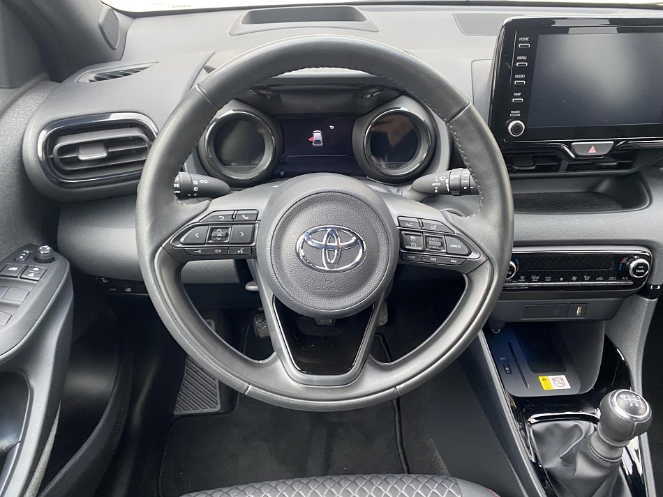 Toyota Yaris 1.5 VVTI 