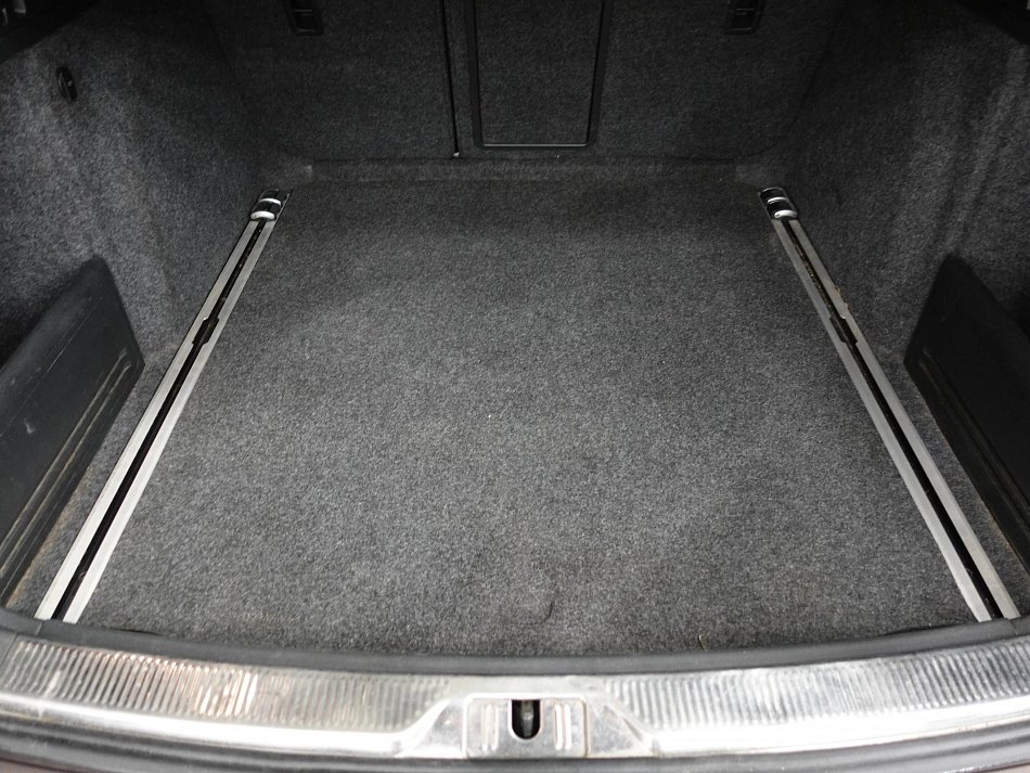 Škoda Superb II 2.0 TDi 