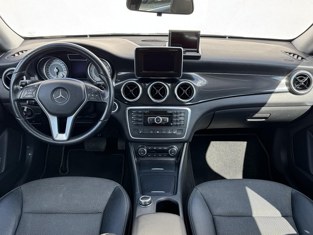 Mercedes-Benz CLA 1.8 CDi  CLA 200 CDi