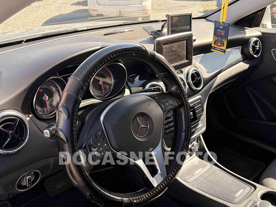 Mercedes-Benz CLA 1.8CDI  CLA 200 CDI