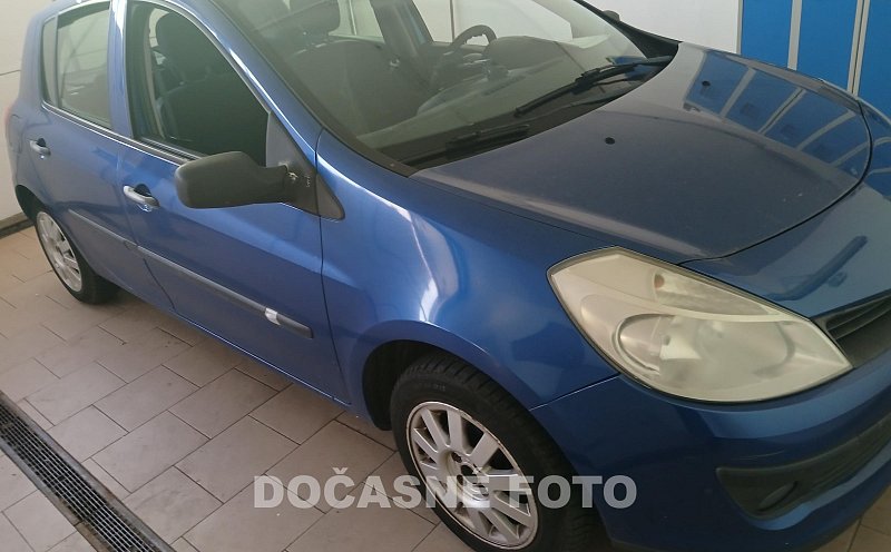 Renault Clio 1.2 16V 