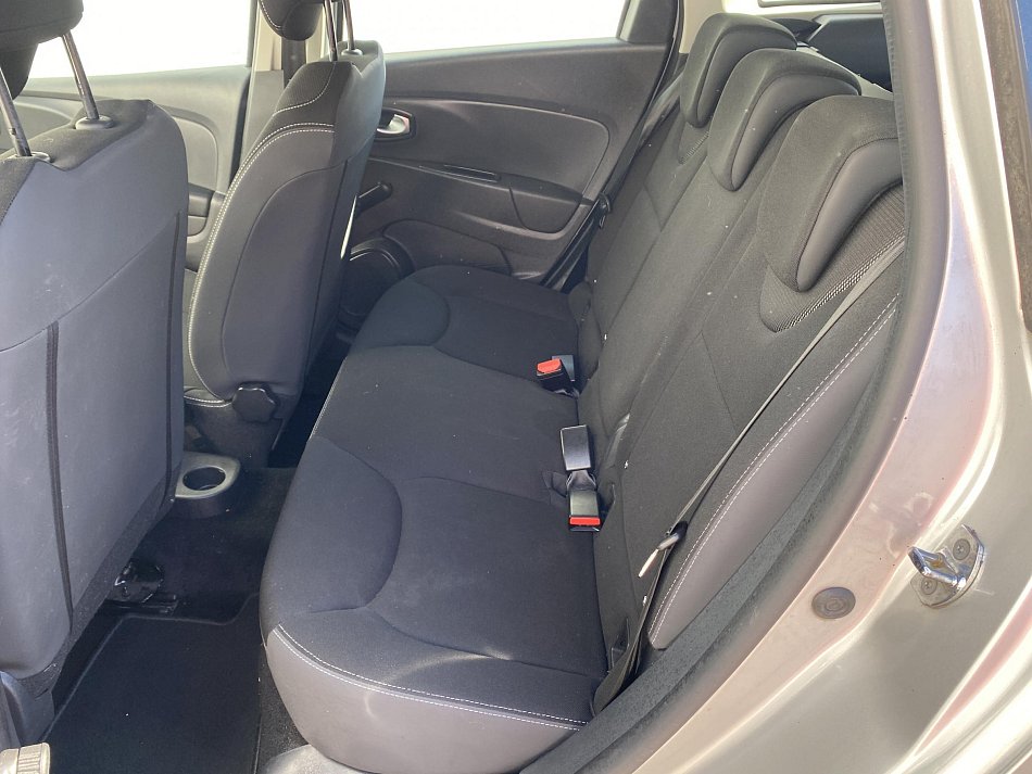Renault Clio 1.2i 