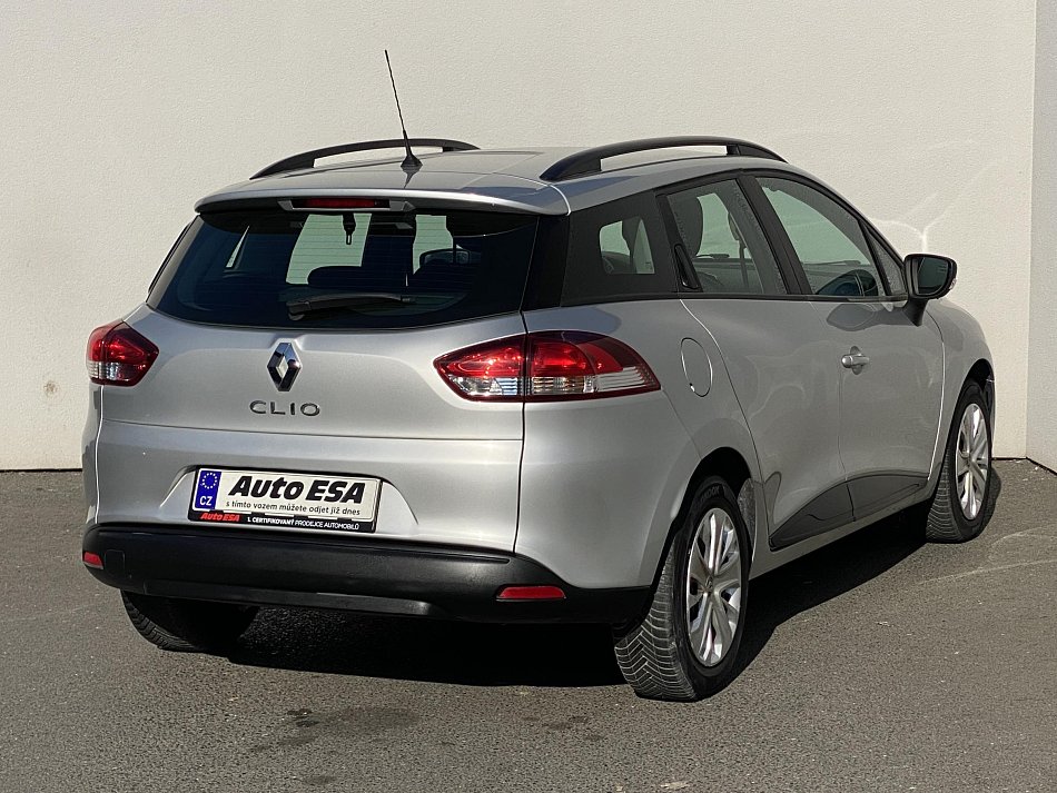 Renault Clio 1.2i 