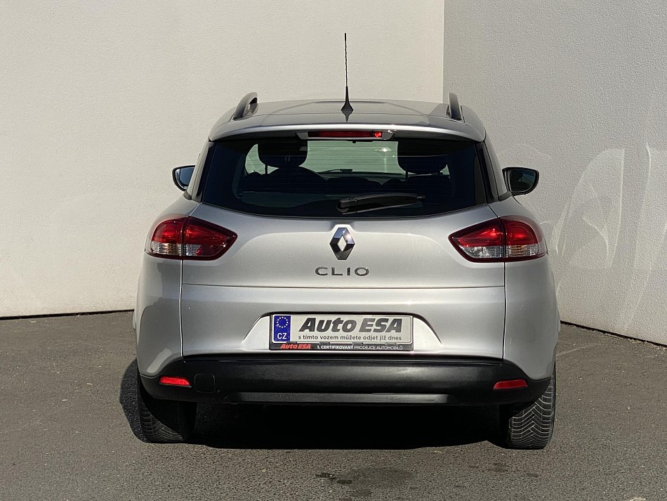 Renault Clio 1.2i 