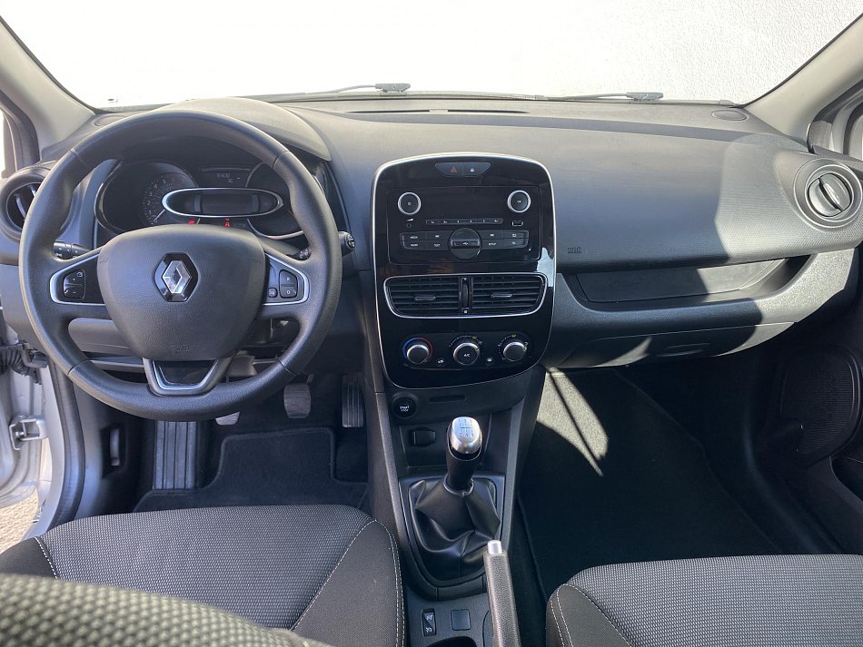 Renault Clio 1.2i 