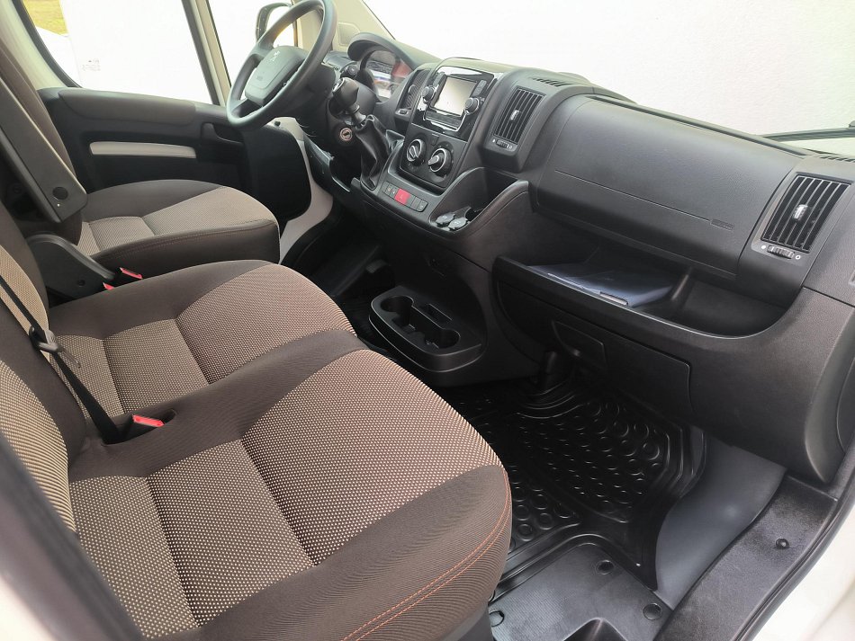 Peugeot Boxer 2.2HDi  L3H2 SORTIMO