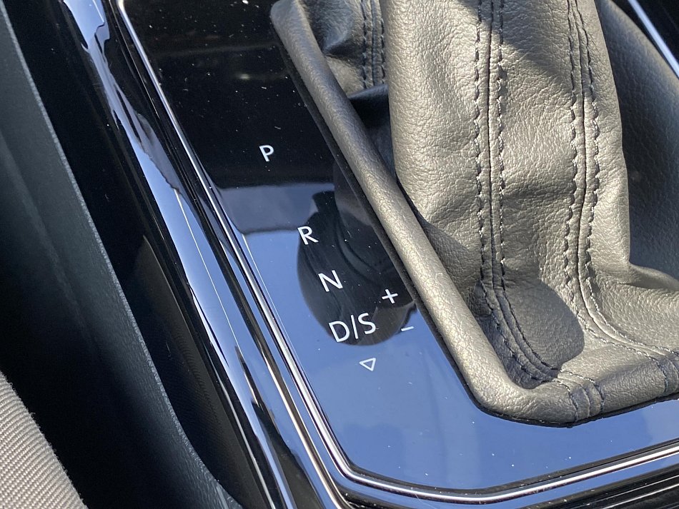 Volkswagen Touran 1.5 TSi Highline