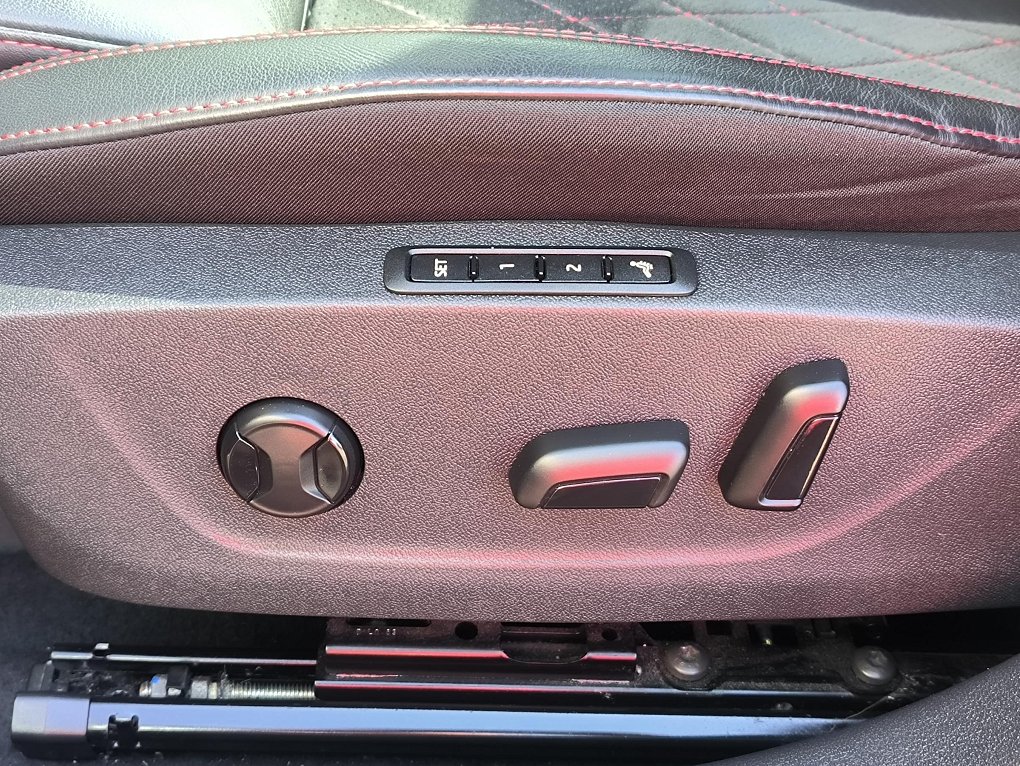 Škoda Octavia IV 2.0 TSi RS