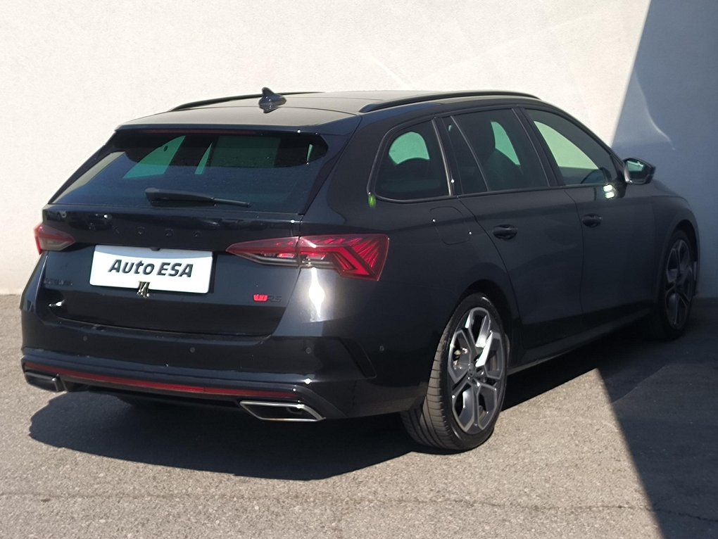 Škoda Octavia IV 2.0 TSi RS