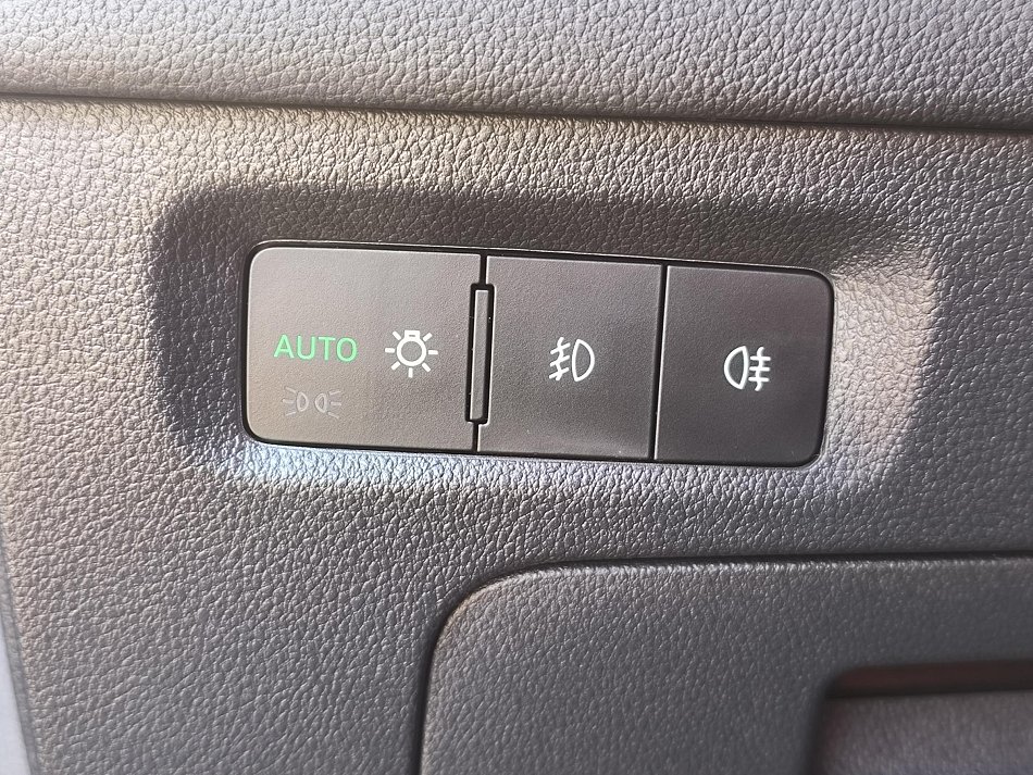 Škoda Octavia IV 2.0 TSi RS