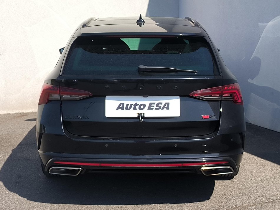 Škoda Octavia IV 2.0 TSi RS