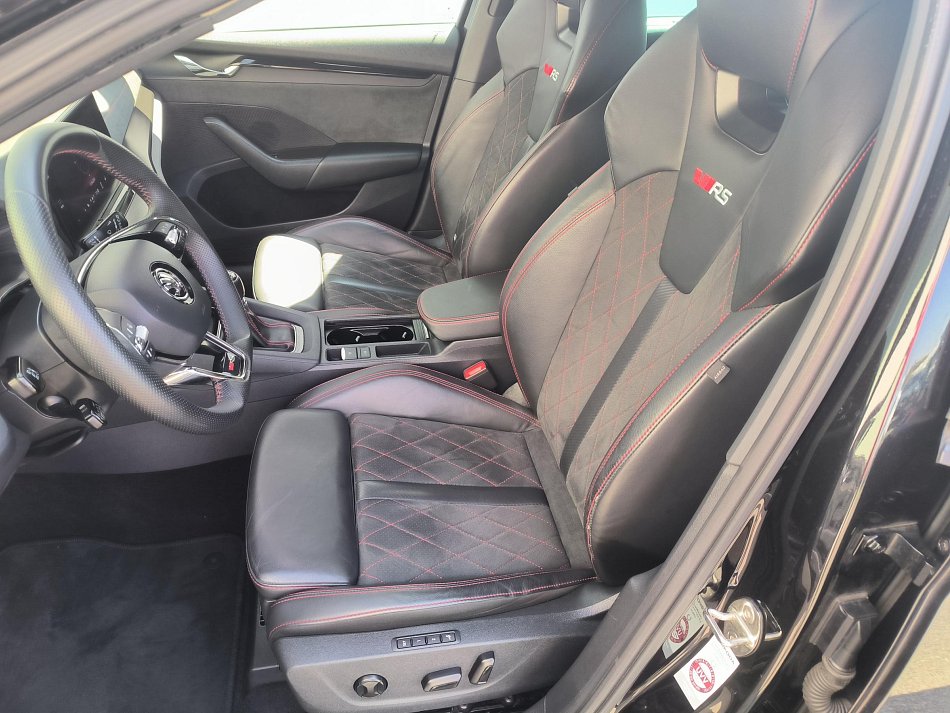 Škoda Octavia IV 2.0 TSi RS