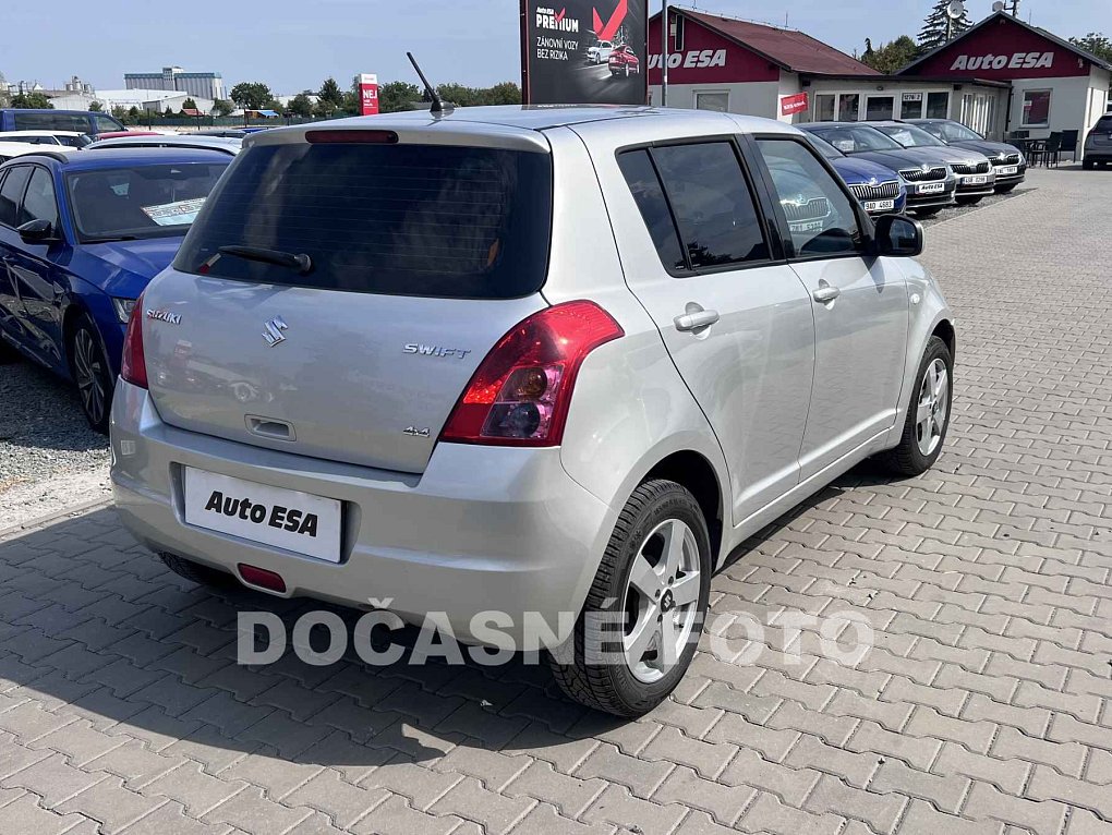 Suzuki Swift 1.3i 