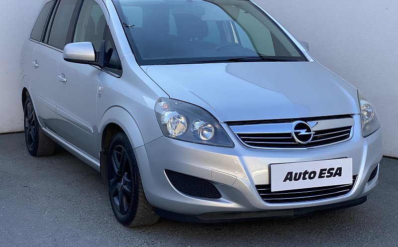 Opel Zafira 1.6 16V Edition 7míst