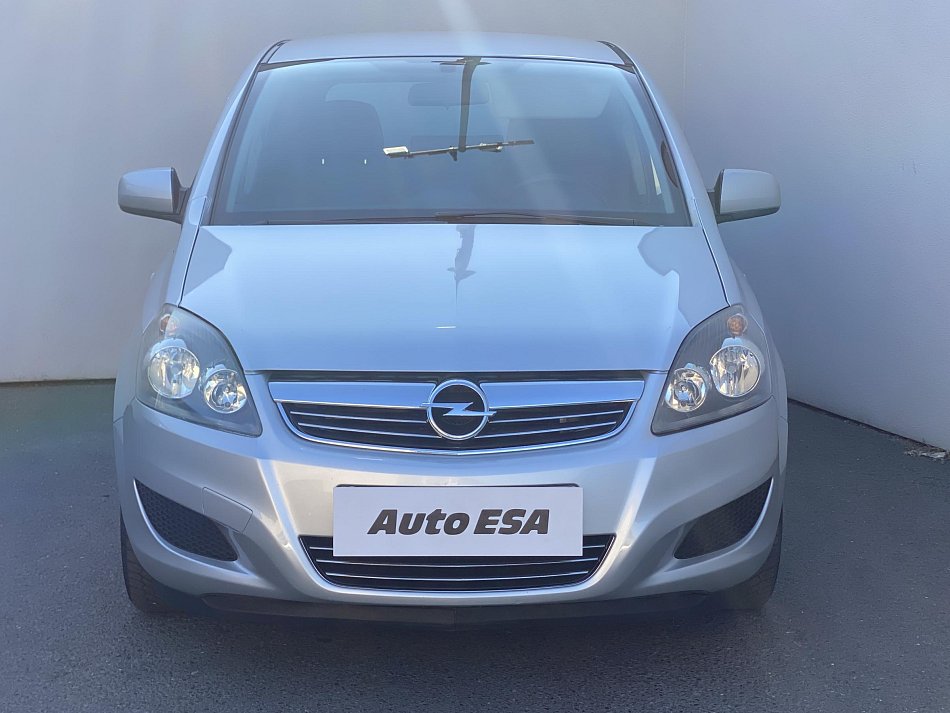 Opel Zafira 1.6 16V Edition 7míst