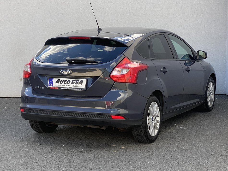 Ford Focus 1.6i 
