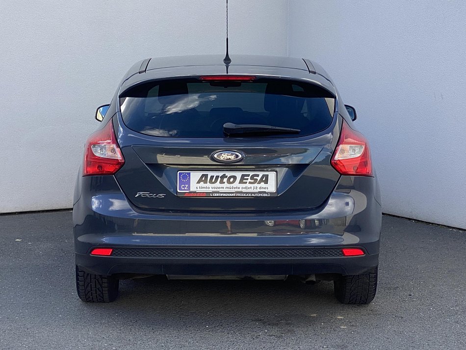 Ford Focus 1.6i 