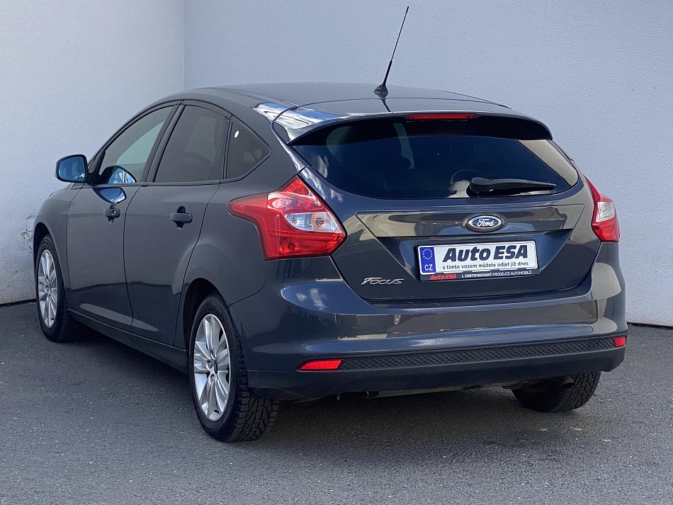 Ford Focus 1.6i 